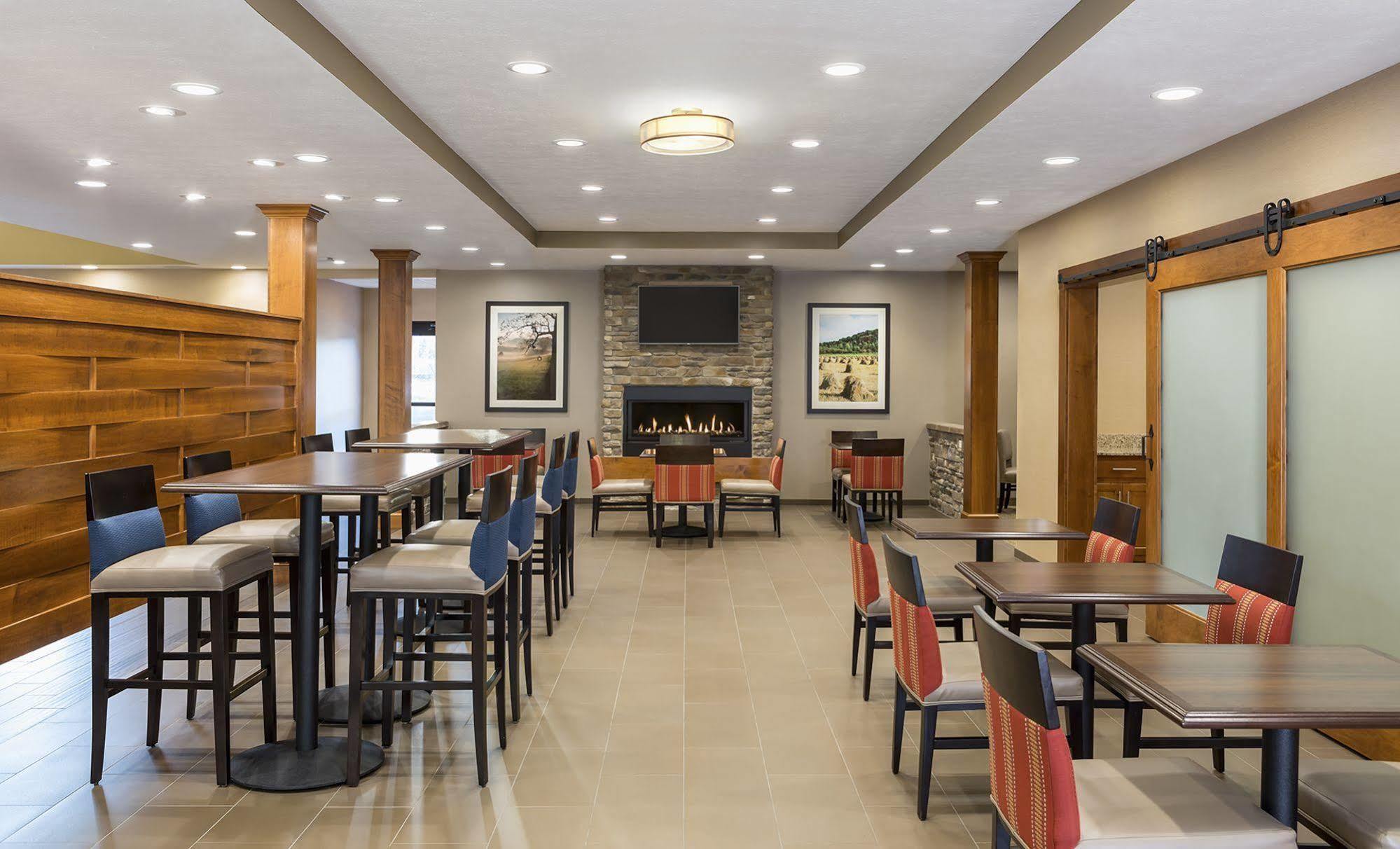 Comfort Suites Hartville-North Canton Uniontown Ngoại thất bức ảnh